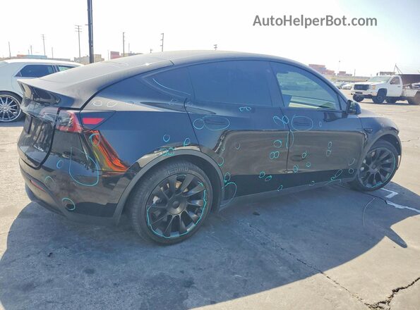 7SAYGDEE2NF351420 2022 TESLA MODEL Черный Задняя правая четверть