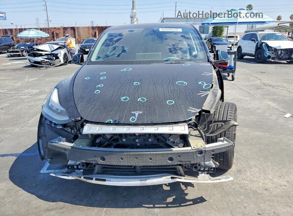 7SAYGDEE2NF351420 2022 TESLA MODEL Черный Вид спереди