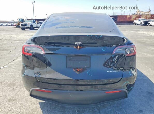 7SAYGDEE2NF351420 2022 TESLA MODEL Черный Вид сзади