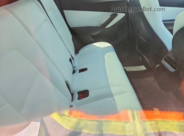 7SAYGDEE2NF368234 2022 TESLA MODEL Gray Rear seats view