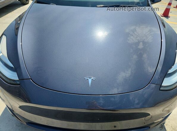 7SAYGDEE2NF368234 2022 TESLA MODEL Gray Rear interior view