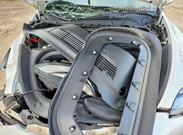 7SAYGDEE2NF386426 2022 TESLA OTHER White Vista interior trasera