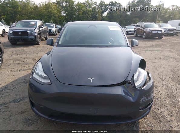 7SAYGDEE2PA061162 2023 TESLA MODEL Y Gray Instrument cluster view