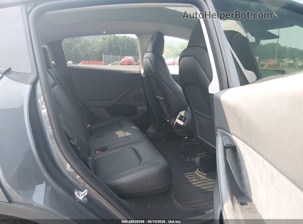 7SAYGDEE2PA061162 2023 TESLA MODEL Y Gray VIN sticker view