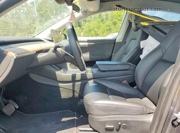 7SAYGDEE2PA140153 2023 TESLA MODEL Серый Вид салона спереди