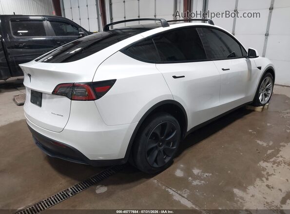 7SAYGDEE2PF613956 2023 TESLA MODEL Y Белый Задняя правая четверть