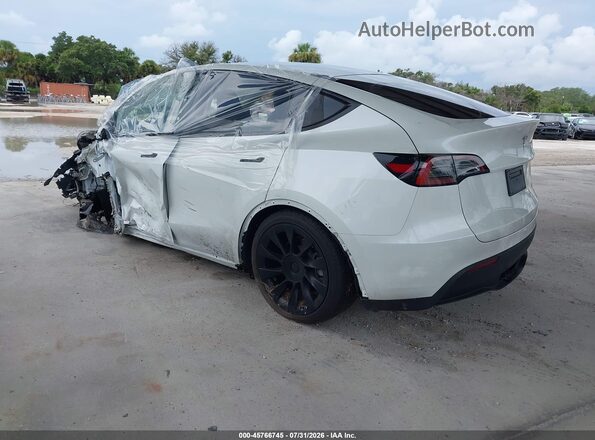7SAYGDEE2PF747107 2023 TESLA MODEL Y White Rear left