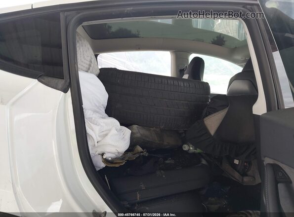 7SAYGDEE2PF747107 2023 TESLA MODEL Y White VIN sticker view