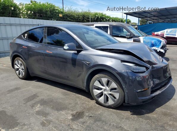7SAYGDEE2RF032475 2024 TESLA MODEL Угольный Передняя правая четверть