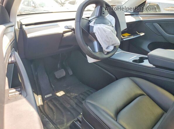 7SAYGDEE2RF130180 2024 TESLA MODEL Charcoal Dashboard view