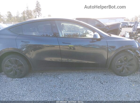 7SAYGDEE2RF177614 2024 TESLA MODEL Y Серый Панорамный вид салона 360°