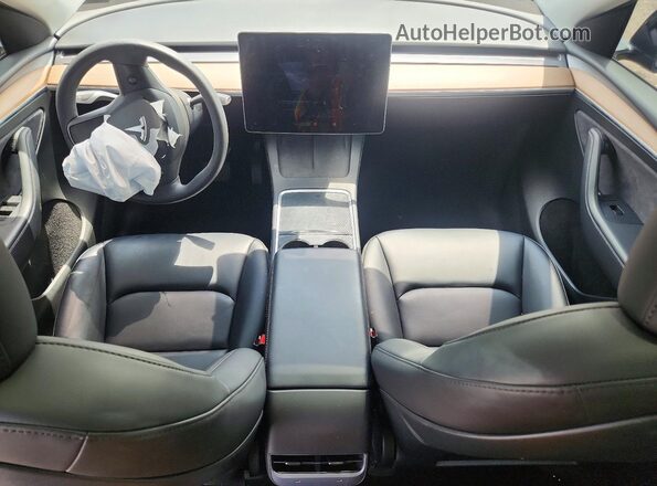 7SAYGDEE2SF301273 2025 TESLA MODEL Black Vista del salpicadero