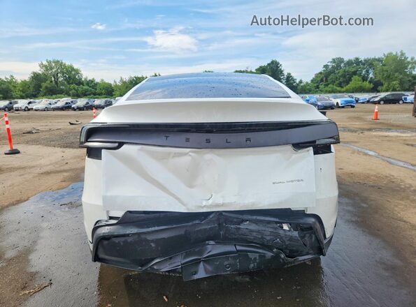 7SAYGDEE2TA387084 2026 TESLA MODEL White Вид ззаду