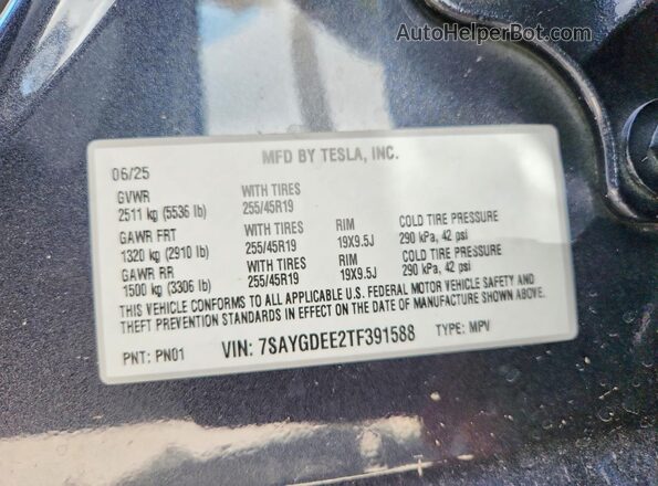 7SAYGDEE2TF391588 2026 TESLA MODEL Charcoal VIN კოდის სტიკერის ხედი