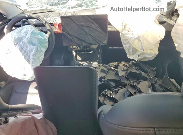 7SAYGDEE2TF391588 2026 TESLA MODEL Charcoal წინა პანელის ხედი
