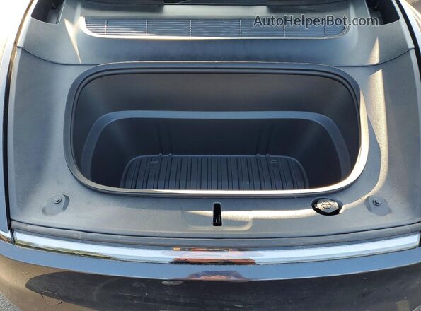 7SAYGDEE2TF408163 2026 TESLA MODEL Серый Вид задней части салона