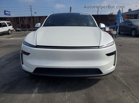 7SAYGDEE2TF570844 2026 TESLA MODEL White წინა ხედი