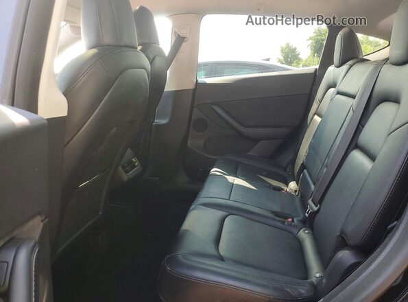 7SAYGDEE3NF421698 2022 TESLA MODEL Black უკანა სალონის ხედი