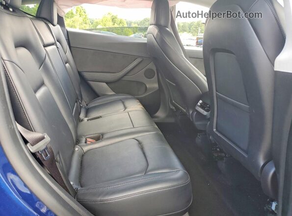 7SAYGDEE3NF481609 2022 TESLA MODEL Blue Vista interior trasera