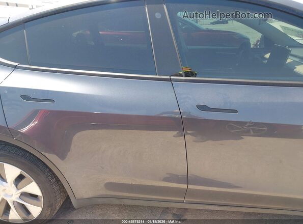 7SAYGDEE3PA040904 2023 TESLA MODEL Y Gray Вид задньої частини салону