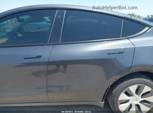 7SAYGDEE3PA040904 2023 TESLA MODEL Y Gray Панорамний вид салону 360°
