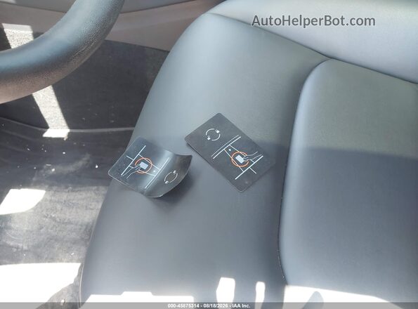 7SAYGDEE3PA040904 2023 TESLA MODEL Y Gray Вид панелі приладів