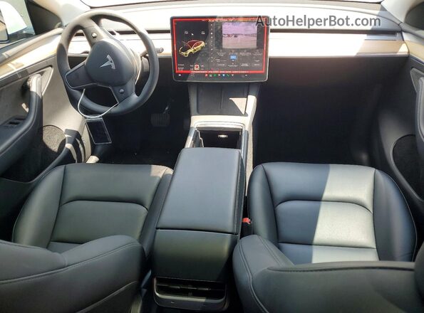 7SAYGDEE3PA053510 2023 TESLA MODEL Белый Вид панели приборов