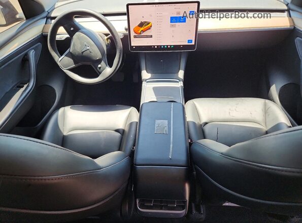 7SAYGDEE3PA089052 2023 TESLA MODEL Gray წინა პანელის ხედი