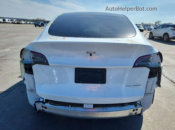 7SAYGDEE3PA119389 2023 TESLA MODEL White უკანა სალონის ხედი