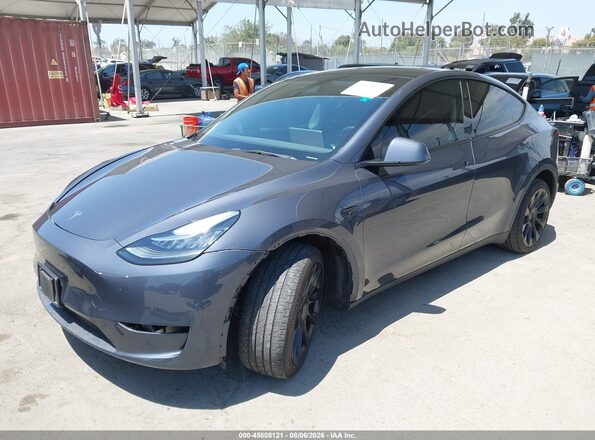 7SAYGDEE3PA137620 2023 TESLA MODEL Y Серый Передняя левая четверть