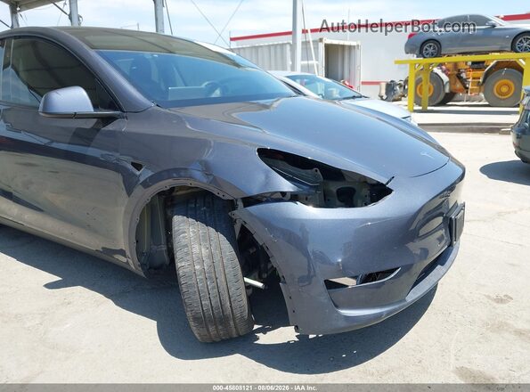 7SAYGDEE3PA137620 2023 TESLA MODEL Y Серый Вид спереди