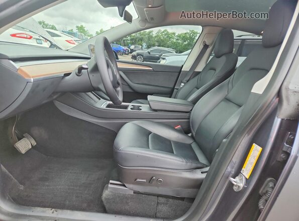 7SAYGDEE3PF614162 2023 TESLA MODEL Charcoal Սալոնի դիմացի տեսք