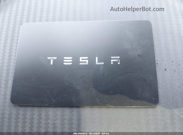 7SAYGDEE3PF703942 2023 TESLA MODEL Y Red Առջևի վահանակի տեսք