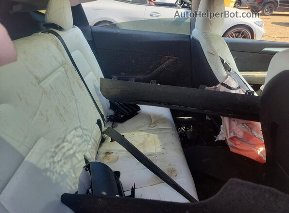 7SAYGDEE3PF794422 2023 TESLA MODEL Black Вид задніх сидінь