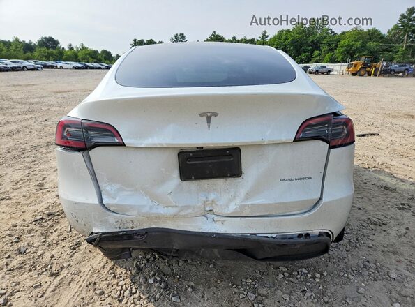 7SAYGDEE3PF797918 2023 TESLA MODEL White Widok z tyłu