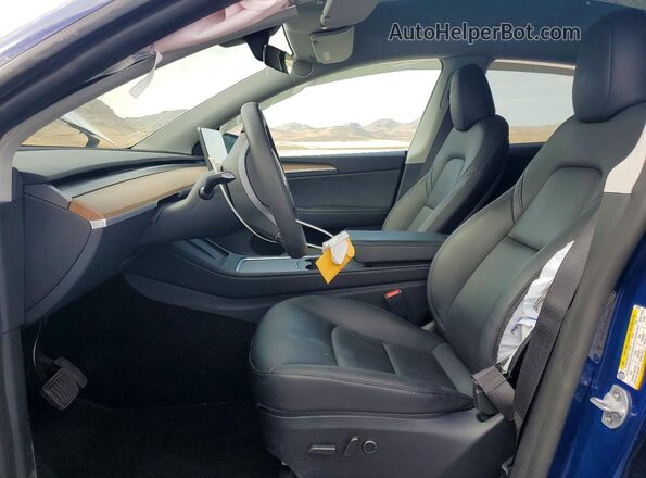 7SAYGDEE3RA291666 2024 TESLA MODEL Blue წინა სალონის ხედი