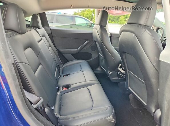 7SAYGDEE3RA316968 2024 TESLA MODEL Blue უკანა სავარძლების ხედი