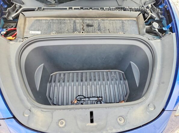 7SAYGDEE3RA316968 2024 TESLA MODEL Blue უკანა სალონის ხედი
