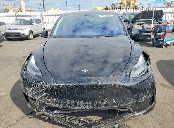 7SAYGDEE3RF060964 2024 TESLA MODEL Black Դիմացի տեսք