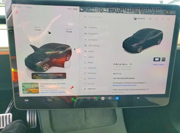 7SAYGDEE3RF060964 2024 TESLA MODEL Black Սարքավորումների վահանակի տեսք