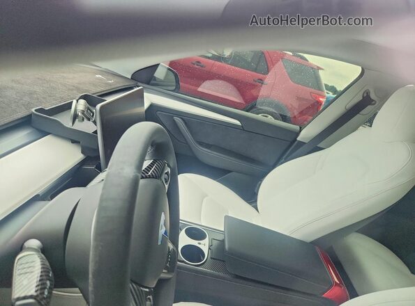 7SAYGDEE3RF993229 2024 TESLA MODEL Gray Սարքավորումների վահանակի տեսք