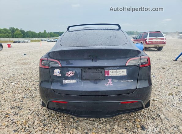 7SAYGDEE3RF993229 2024 TESLA MODEL Gray Հետևի տեսք