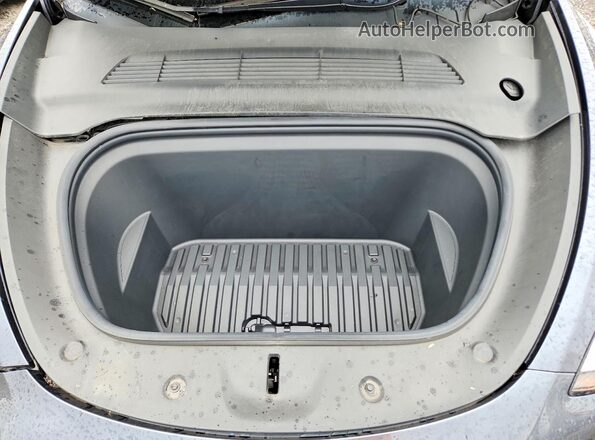 7SAYGDEE4NF338751 2022 TESLA MODEL Gray Вид підкапотного простору