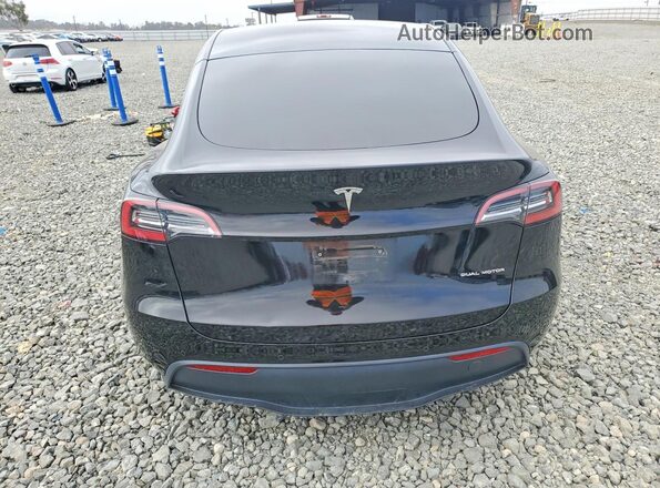 7SAYGDEE4NF346316 2022 TESLA MODEL Black უკანა ხედი