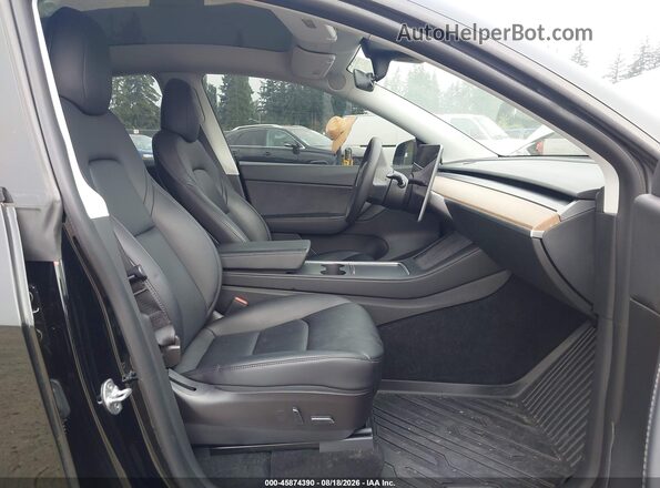 7SAYGDEE4NF368347 2022 TESLA MODEL Y Black Front interior view