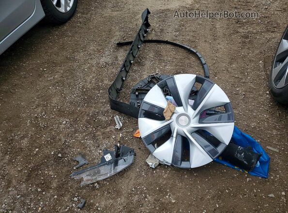 7SAYGDEE4NF504945 2022 TESLA MODEL Gray Widok komory silnika