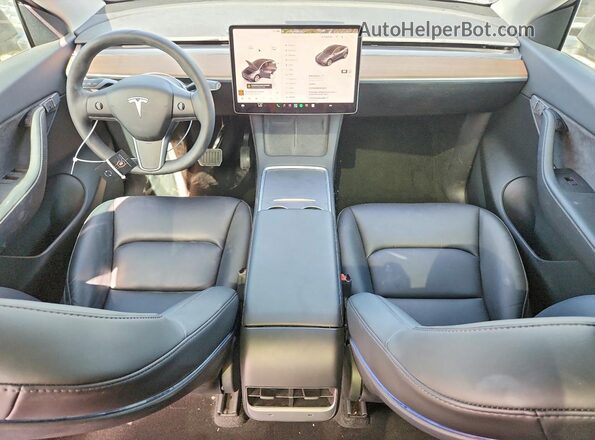 7SAYGDEE4NF509501 2022 TESLA MODEL Угольный Вид панели приборов