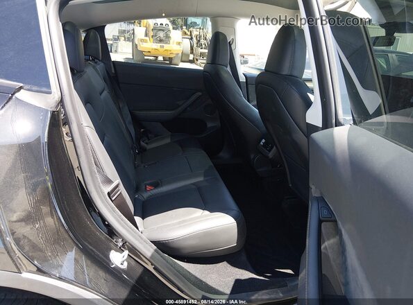 7SAYGDEE4PA079159 2023 TESLA MODEL Y Black Widok naklejki z numerem VIN