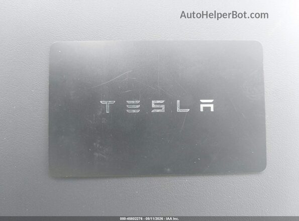 7SAYGDEE4PA116565 2023 TESLA MODEL Y Red Առջևի վահանակի տեսք