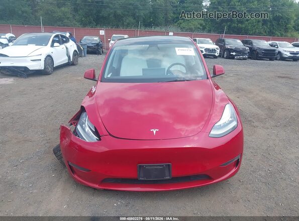 7SAYGDEE4PA116565 2023 TESLA MODEL Y Red Սարքավորումների վահանակի տեսք